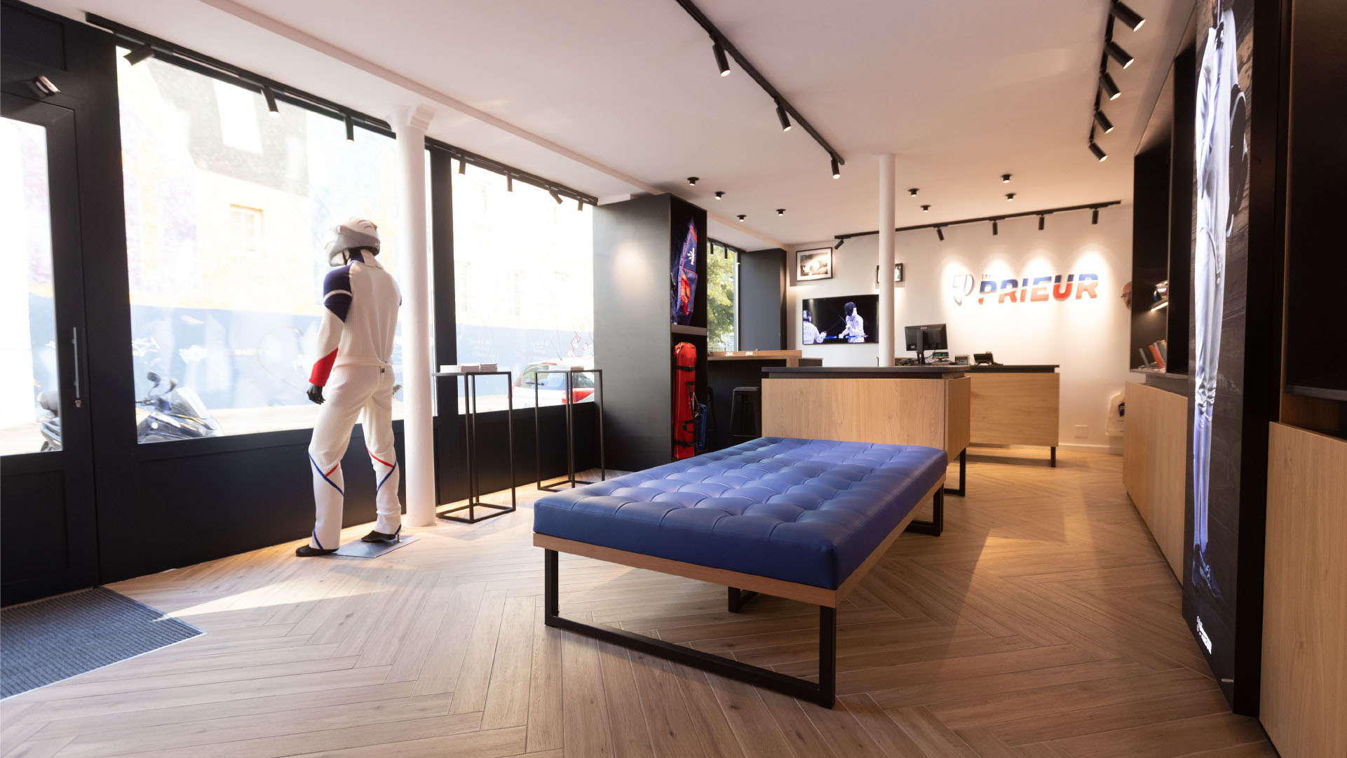 espace-agencement-boutique-sport