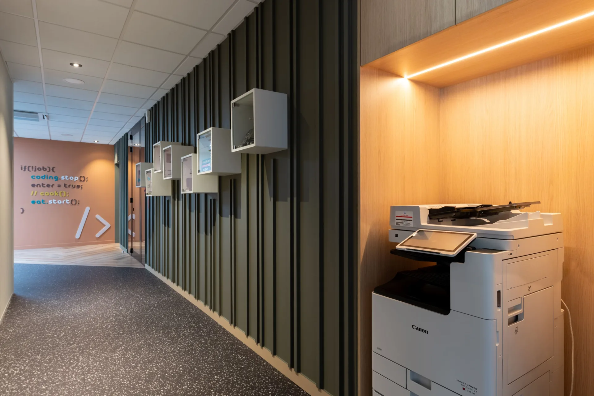 Planet-Bourgogne-reamenagement-architecture-espace-pro
